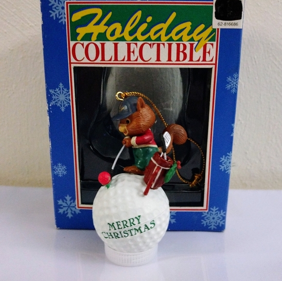 Merry Golfer Golfing Squirrel Collectable Vintage Christmas Ornament - Picture 2 of 9